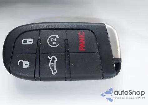 2021 Ram 1500 Big Horn 4X4 5'7 Box from USA, damaged, VIN 1C6SRFFT3MN64364